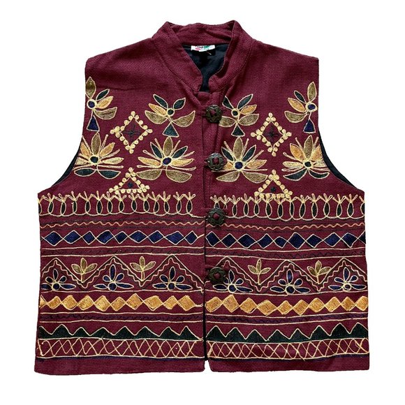 Folk Art Embroidered Burgundy Vest with Metal Concho Buttons Boho Made in India - Picture 1 of 7